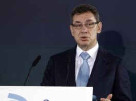 Daripada Vaksin Booster, Bos Pfizer Dorong Vaksinasi Tahunan