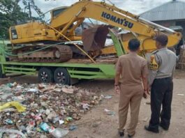 Respon Cepat, DLH Turunkan Alat Berat ke TPA