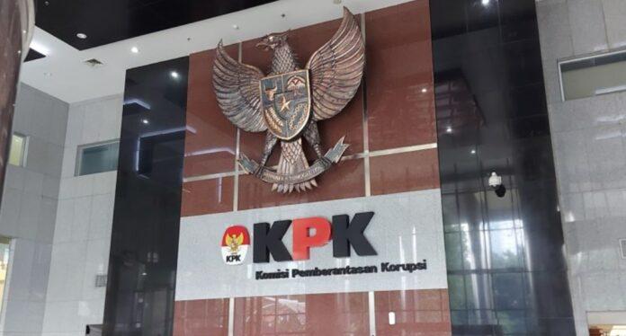 Kasus Proyek Multiyears