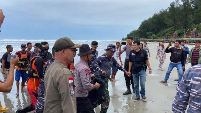 Bocah Kembar Tenggelam