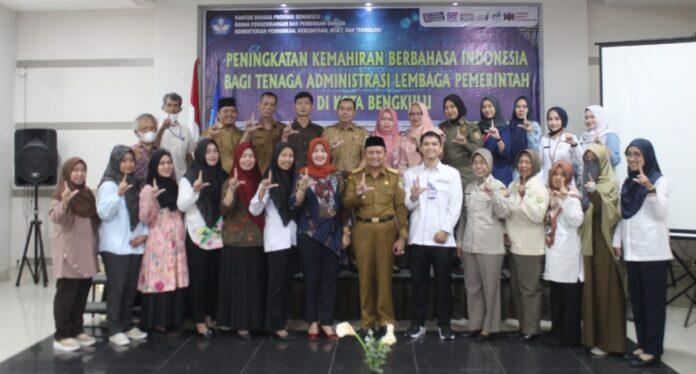 Tenaga Administrasi