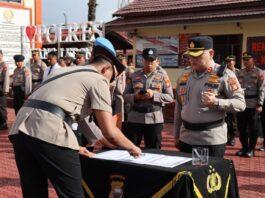 Pimpin Sertijab 2 PjU, Ini Pesan Kapolres RL