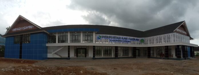 Gedung Perpusda Selesai