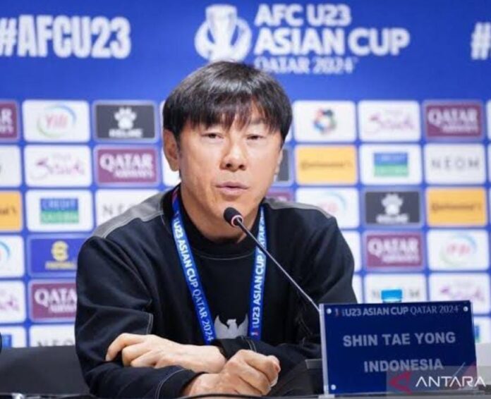 Media Asing Ikut