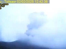 Gunung Ibu di Kabupaten