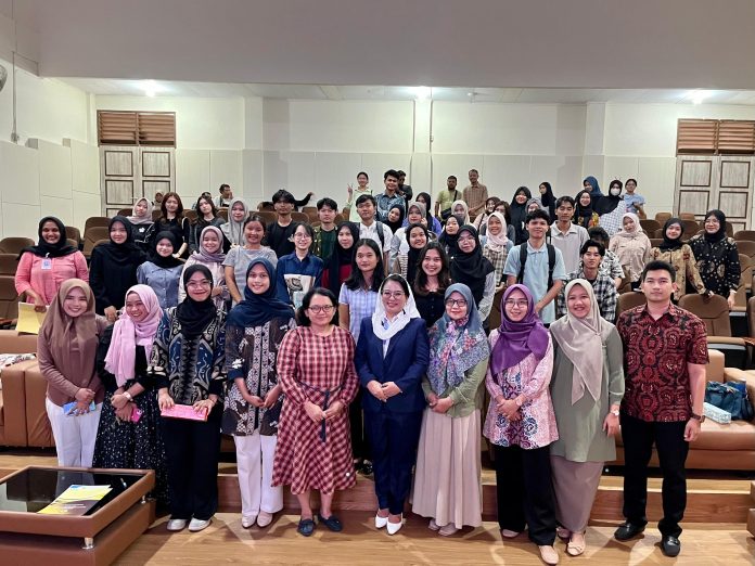 Isi Kuliah Umum
