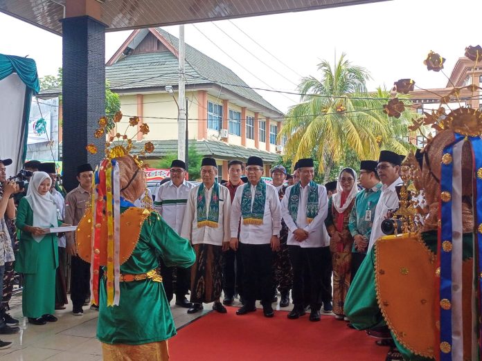 Senator Destita Khairilisani