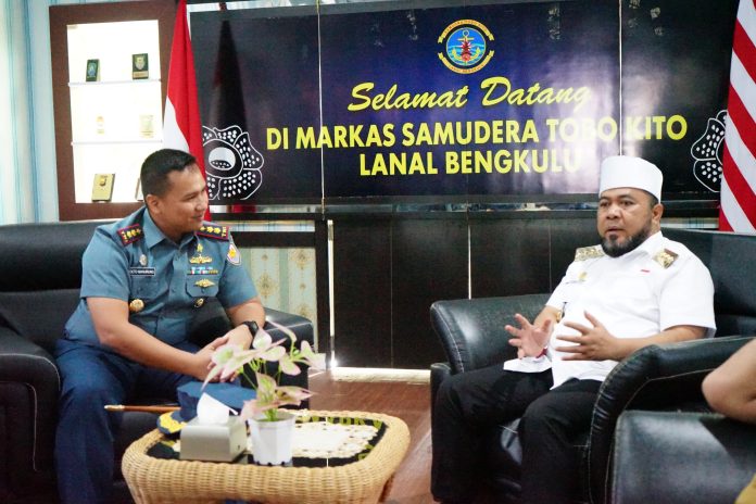 Gubernur Bengkulu Helmi Hasan