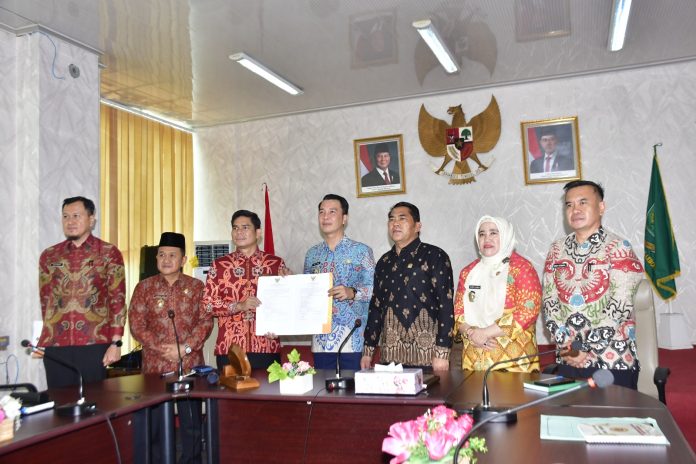 Bupati Rejang Lebong