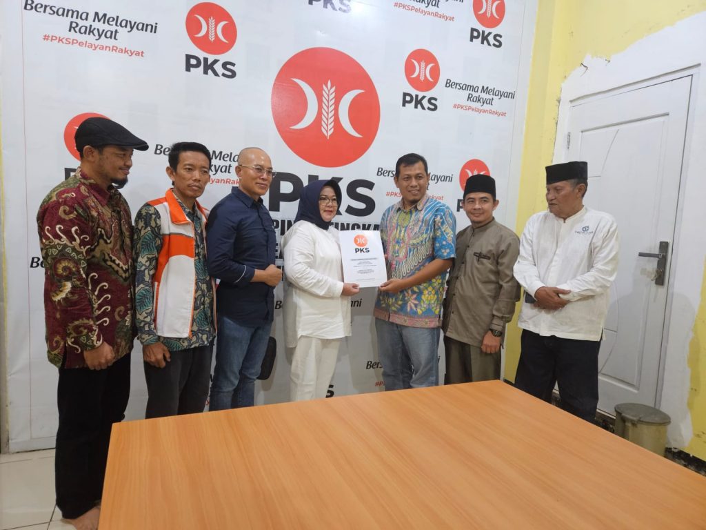 Kakak Perempuan Mantan