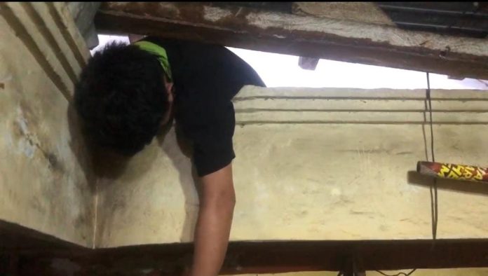 Apes, Diduga Pencuri