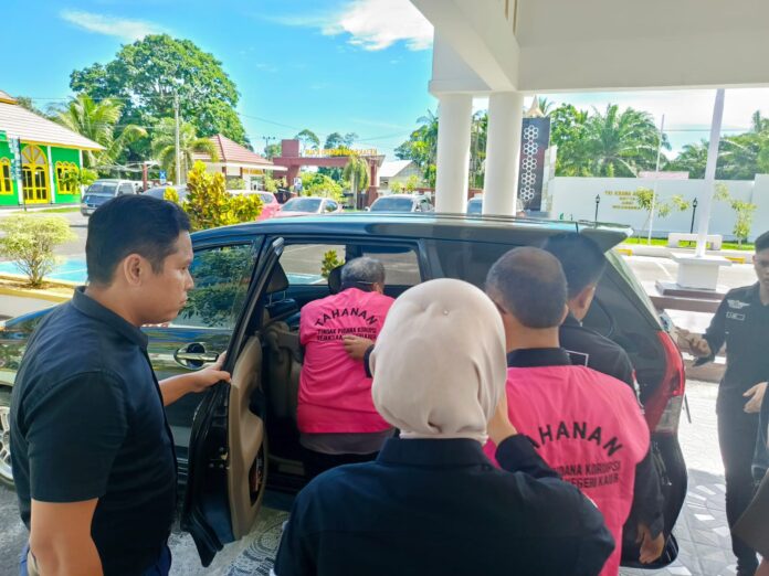 Mantan Sekwan, Dua Mantan