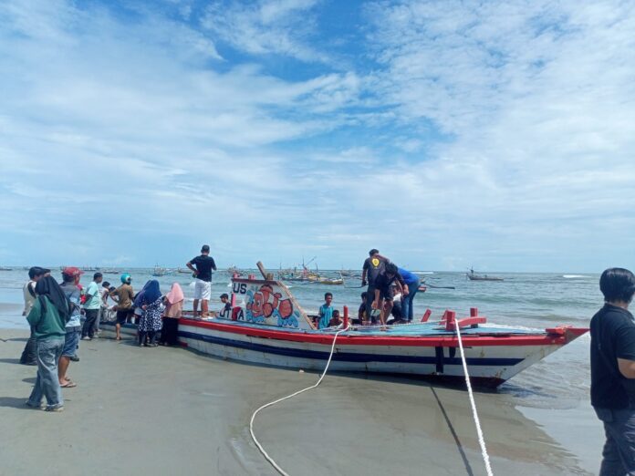 Tragedi Kapal Wisata