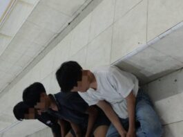 Bawa Sajam, 3 Remaja
