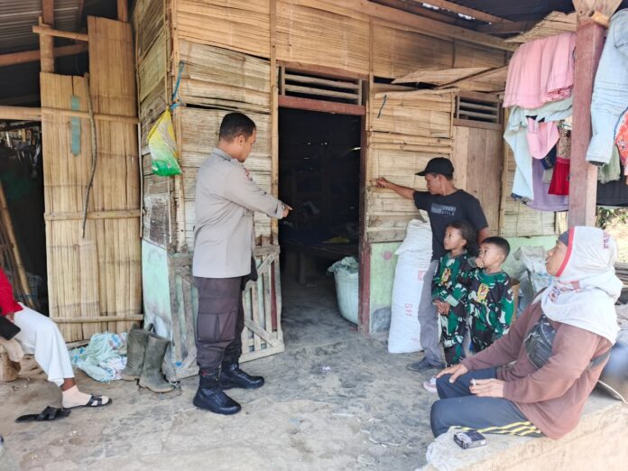 Dirampok, Warga Desa