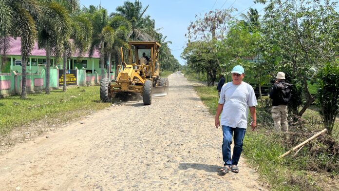 Jalan Desa Tawang Rejo