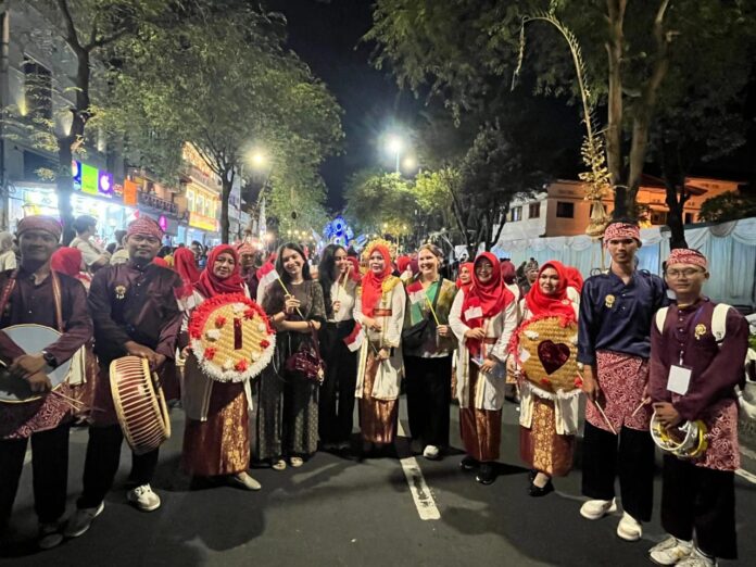 Tim Karnaval Budaya Bengkulu