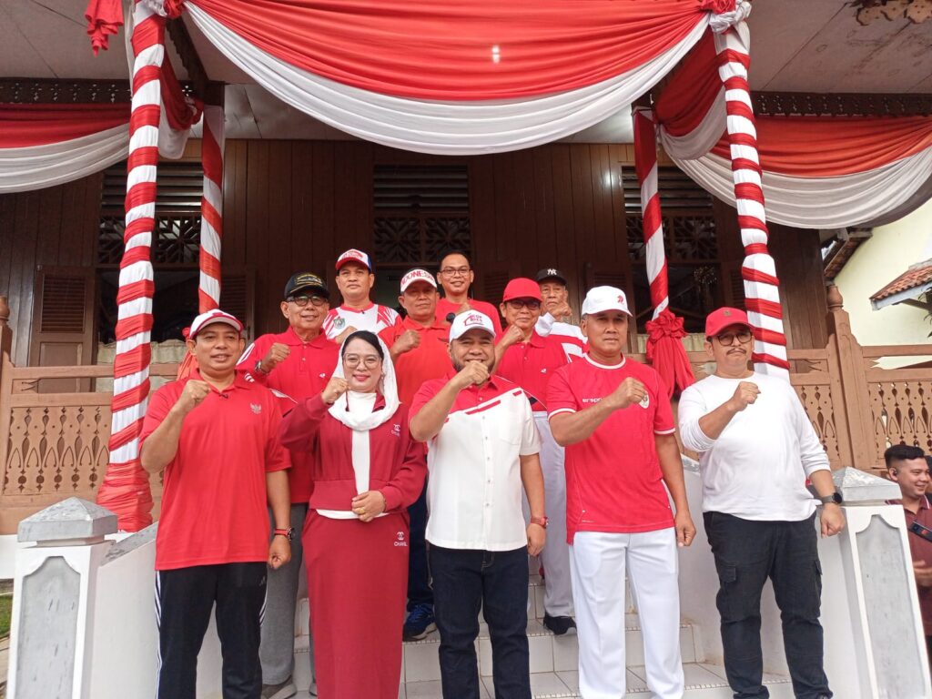 Momen Kirab Bendera
