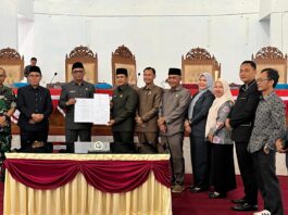 Kehadiran Dewan Jadi Sorotan