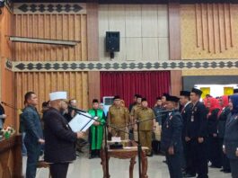 Gubernur Helmi Hasan