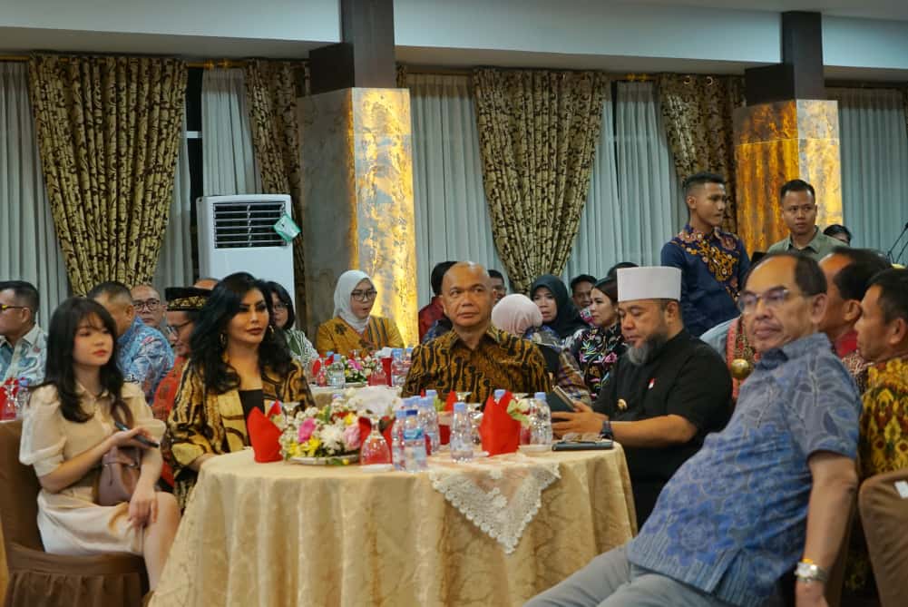 Launching Sinopsis Buku