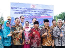 Senator Destita Dampingi