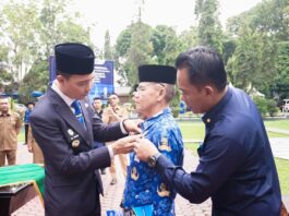 Bupati Rejang Lebong