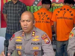 Lima Perwira Polres Seluma