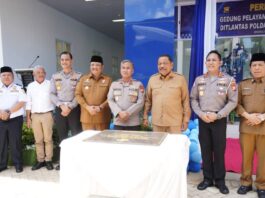 Wakil Walikota Ronny