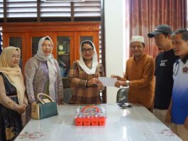 ‎Senator Destita Khairilisani