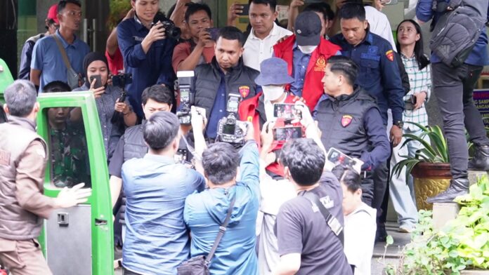 Dua Tersangka Perkara Korupsi