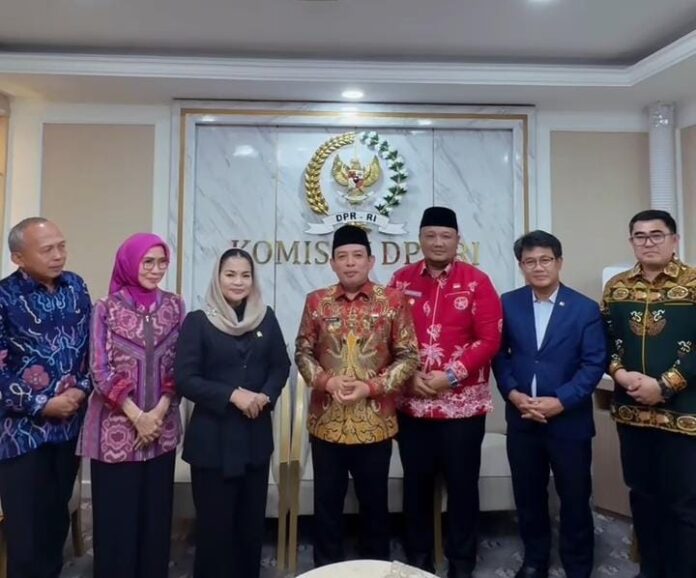 Walikota Dedy Wahyudi Lobi