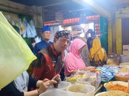Berbelanja ke PTM