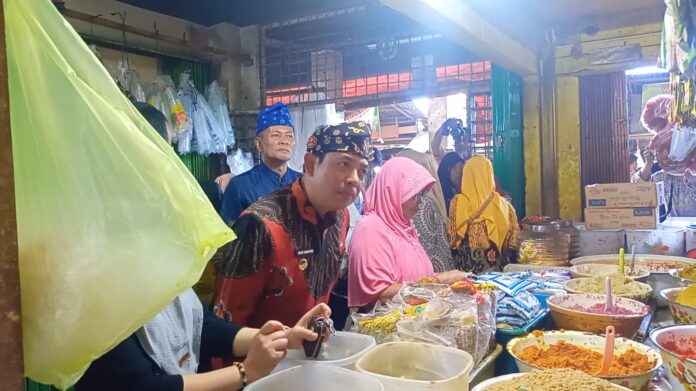 Berbelanja ke PTM