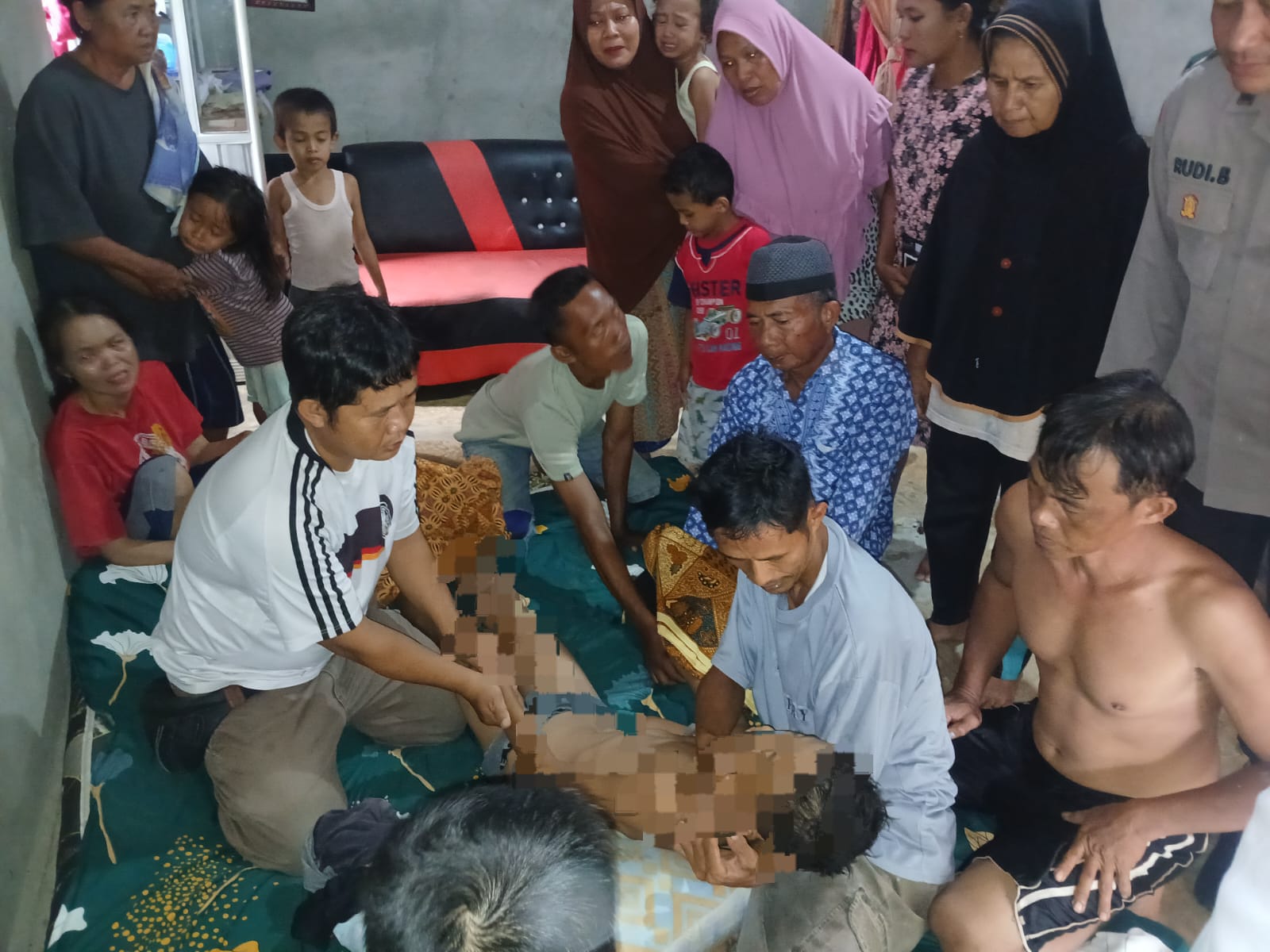 Bocah SD Berusia Bocah SD Berusia