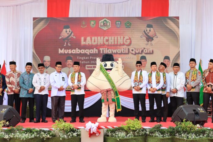 Remis Jadi Maskot