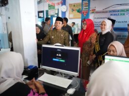 Walikota Dedy Wahyudi