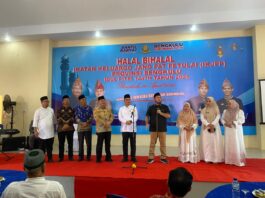 Kekompakan Keluarga Besar