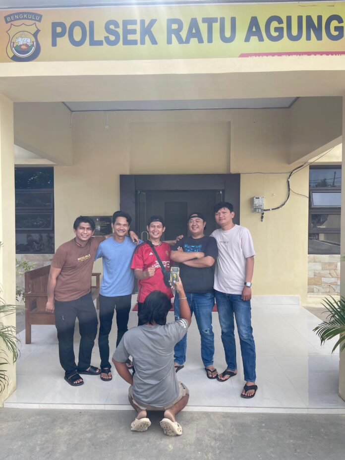 Hampir Setahun Menghilang