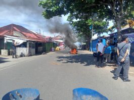 Nelayan Bengkulu Aksi Blokir