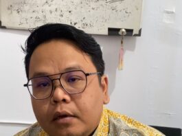 Oknum Warek III
