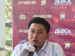 Curi Motor Pelajar