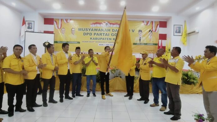 Gusril Pausi Kembali Pimpin