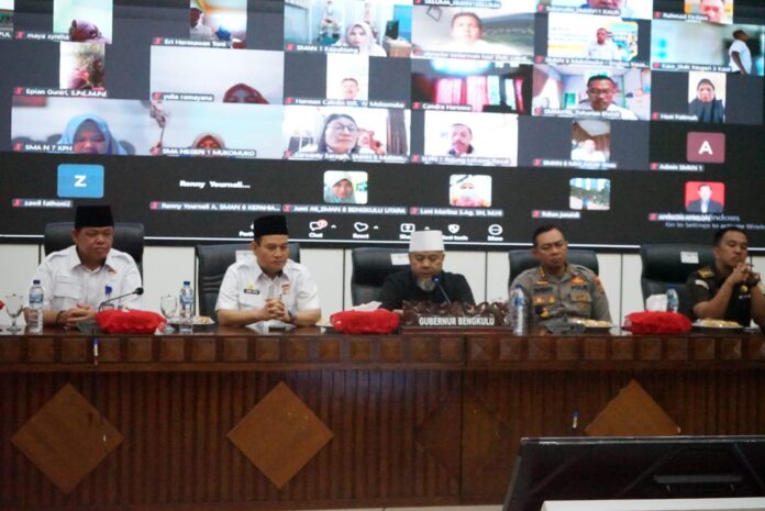Gubernur Helmi Hasan Minta
