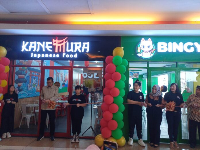 Kanemura dan Bingyu Hadir