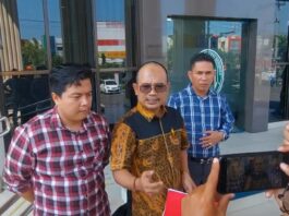 Tim Hukum Imron Rosyadi