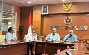 PWI Minta Hotman Paris Minta Maaf ke Wartawan, Tegaskan Martabat Pers Harus Dihormati PWI Minta