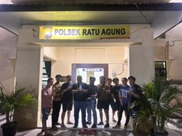 Dua Terduga Pelaku Pencuri Handphone Pelajar Diamankan Dua Terduga Pencuri