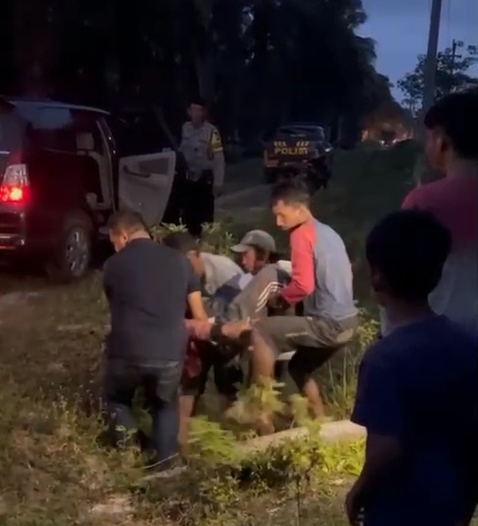 Warga Hibrida Ditemukan Warga Hibrida Ditemukan