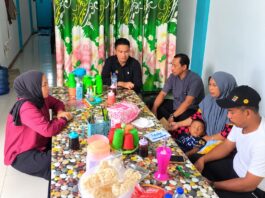 Temui Pengacara, Keluarga